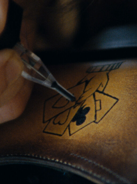Videos: TATTOOING EXPERTISE