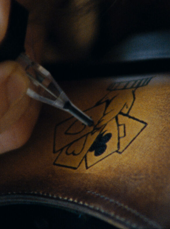 Videos: TATTOOING EXPERTISE