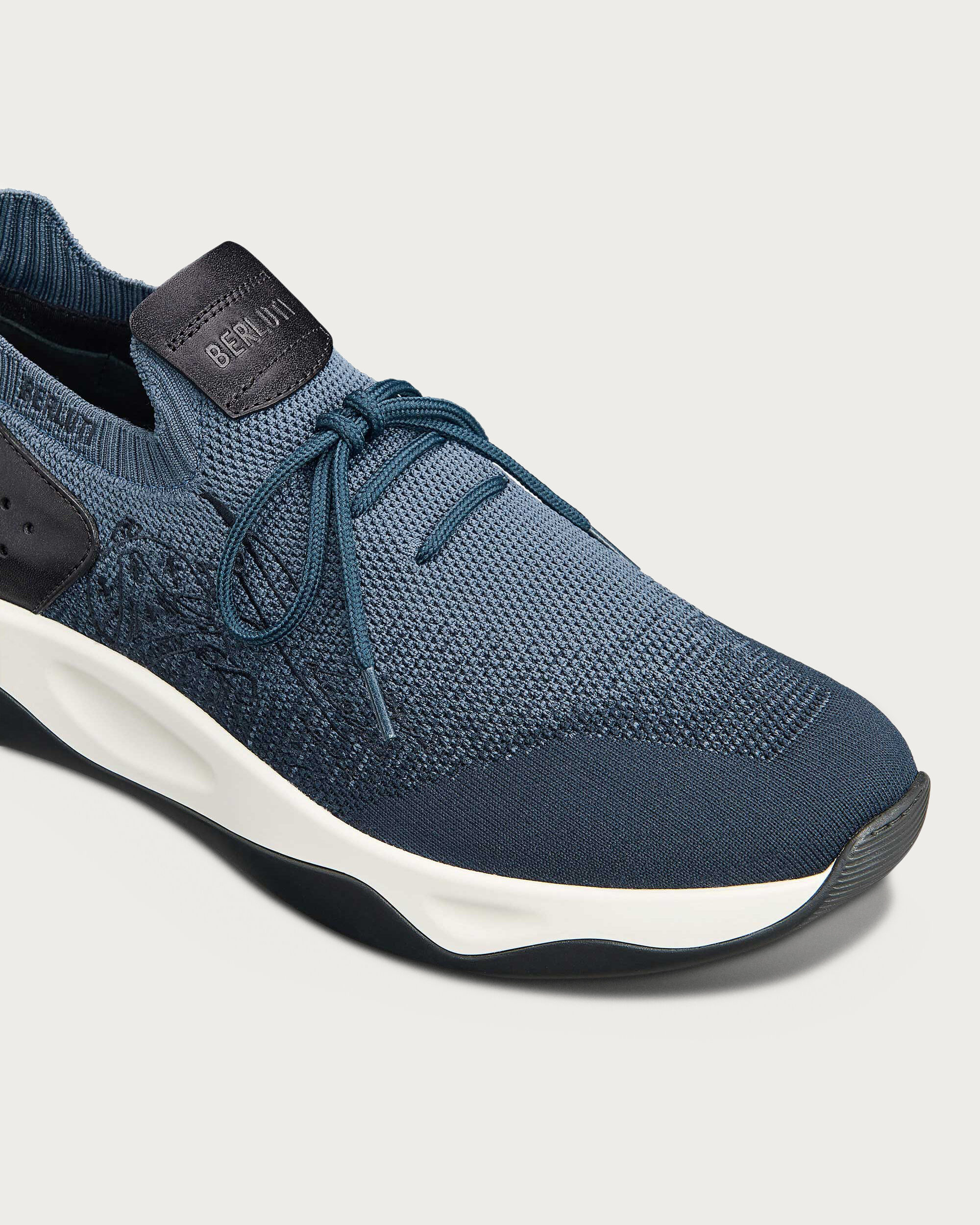 Shadow Sneaker, Gradiant Blue, hi-res