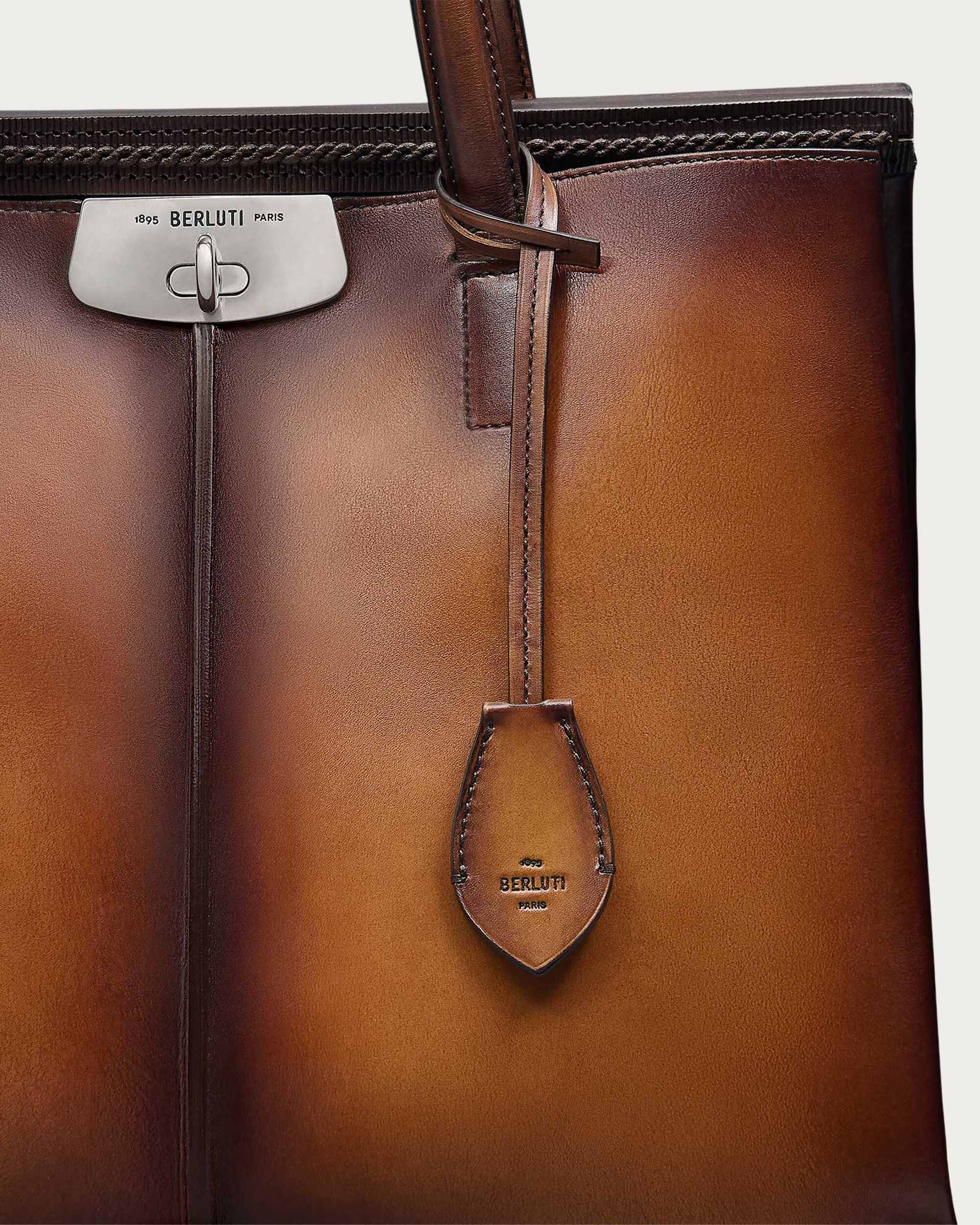 Luti 38 Tote Bag, Cacao Intenso, hi-res