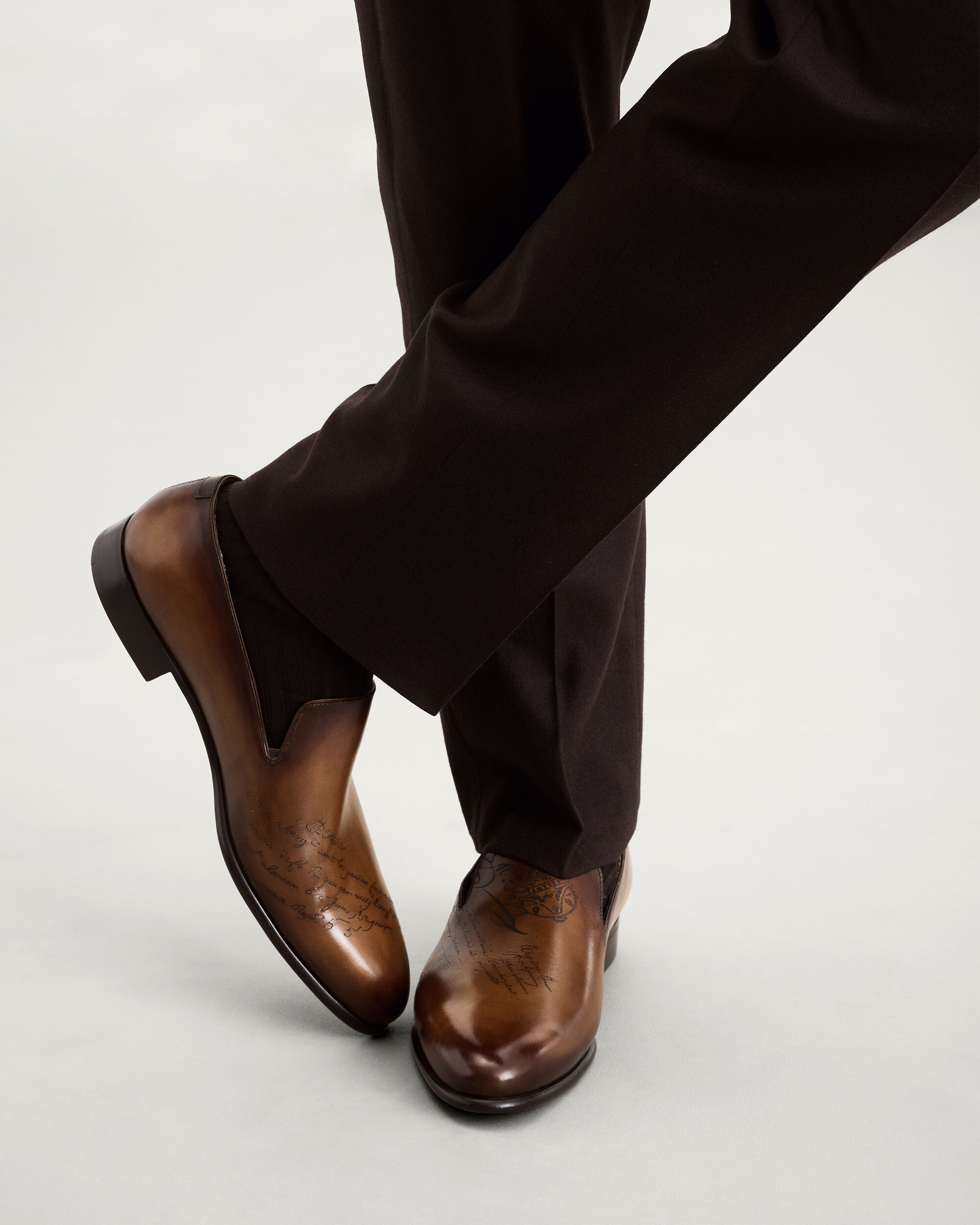 Galet Cursive Slipper, Tobacco Bis, hi-res