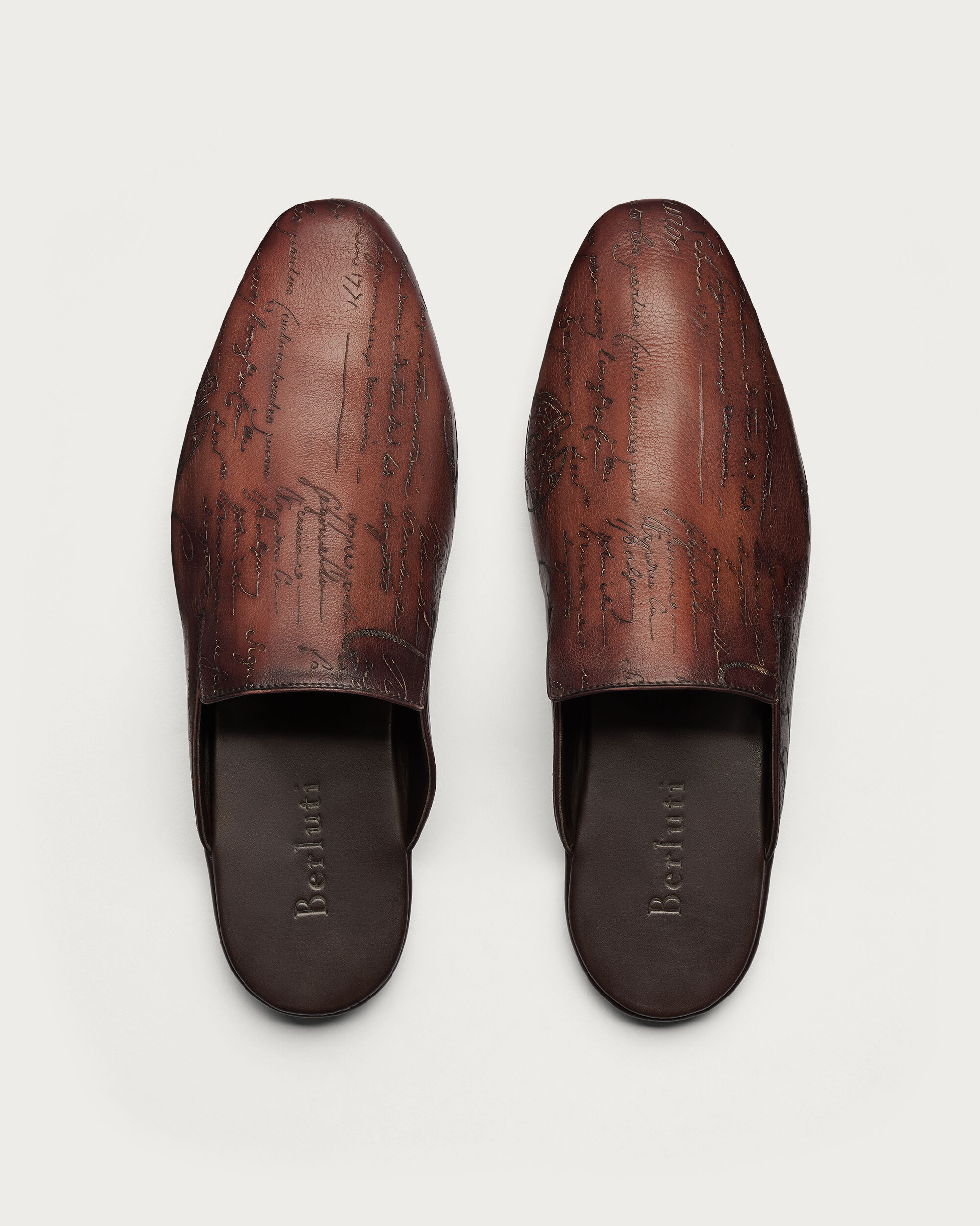 Cyrus Mule, Tabacco, hi-res